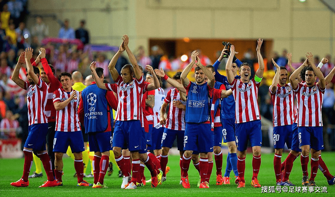 爱游戏-包含阿森纳训练开放日，赛后战术微调引欢呼，国王杯在即，年轻球员得到机会的词条-爱游戏